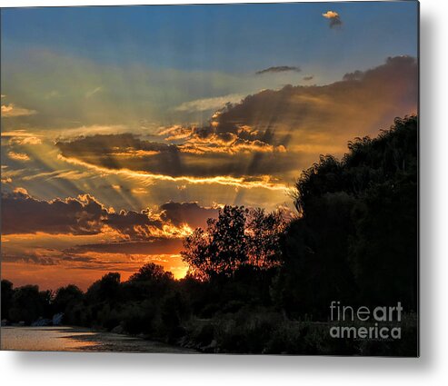 Sunset Metal Print featuring the photograph Sunset Beams by Clare VanderVeen