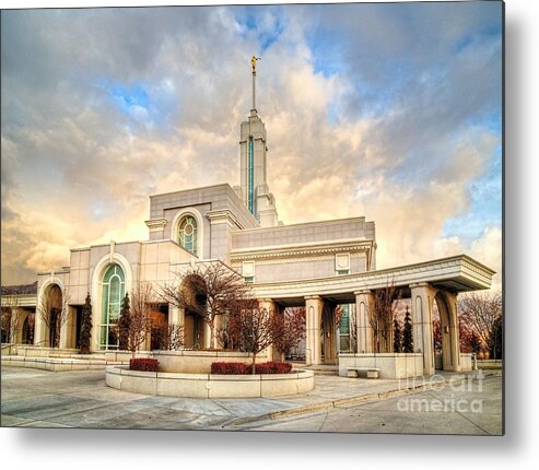 Lds Metal Print featuring the photograph Timpanogos Temple by Roxie Crouch