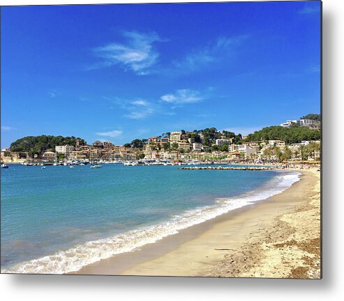 Sea Metal Print featuring the photograph Happy holiday #1 by M A