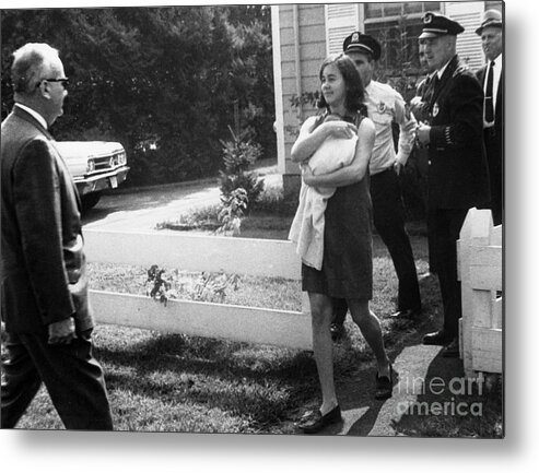 Stealing Metal Print featuring the photograph Robbery And Hostage Situation #1 by Bettmann