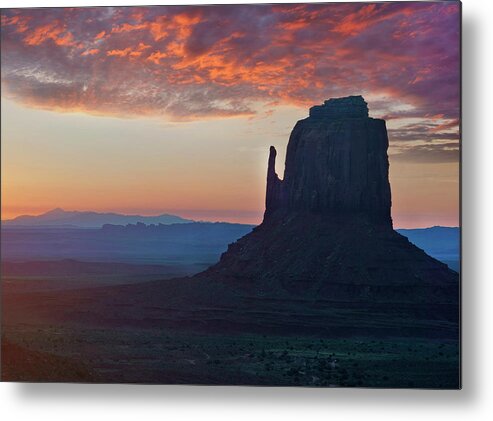 00586353 Metal Print featuring the photograph East Mitten Butte At Sunrise, Monument Valley, Arizona by Tim Fitzharris