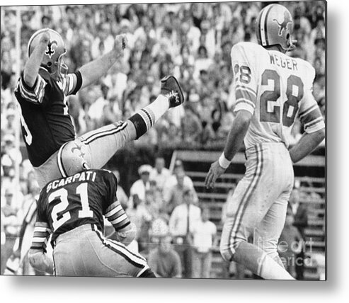 People Metal Print featuring the photograph Tom Dempsey Kicking Record-setting by Bettmann