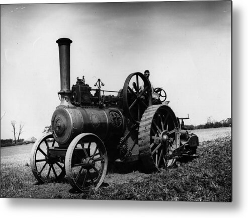 Working Metal Print featuring the photograph Traction Engine by Hulton Archive