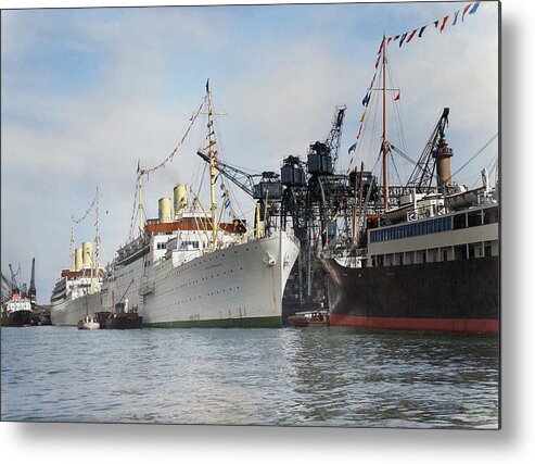 Steamer Metal Print featuring the digital art M.S. Gripsholm and M.S. Kungsholm by Geir Rosset