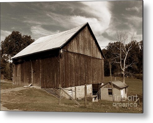 Scenic Tours Metal Print featuring the photograph Roadside Barn #2 by Skip Willits