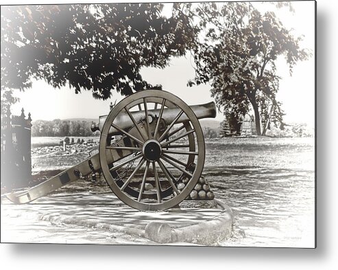 Gettysburg Pa Metal Print featuring the photograph Cannon at Gettysburg by Dyle  Warren