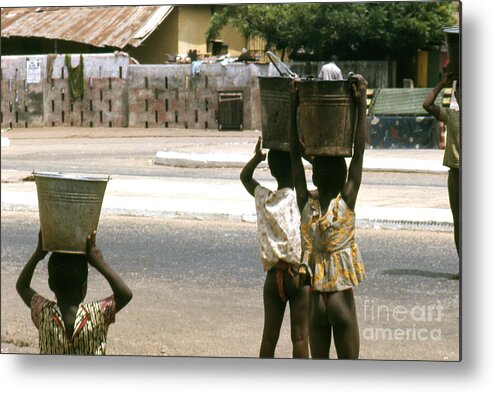 Erik Metal Print featuring the photograph Crossing the Street by Erik Falkensteen