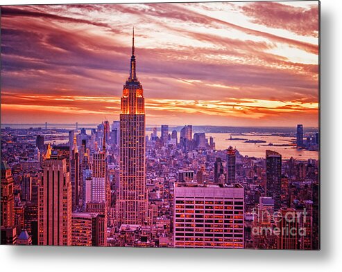 New York City Metal Print featuring the photograph Evening in New York City by Sabine Jacobs