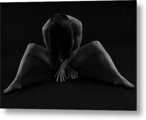 Nude Metal Print featuring the photograph Lr006 by Catherine Lau