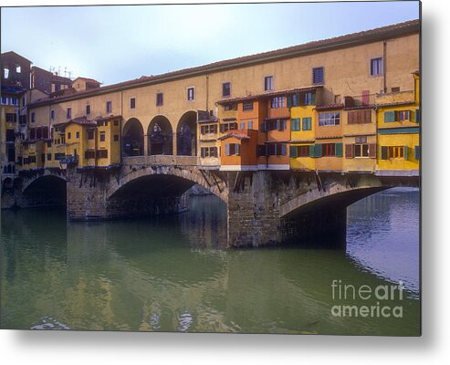 Florence Metal Print featuring the photograph Pont de Vecchio by Bob Phillips