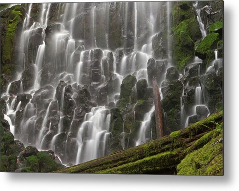 Basalt Metal Print featuring the photograph Ramona Falls In Clackamas County, Oregon by William Sutton