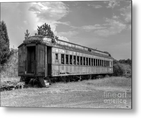 Black And White Metal Print featuring the photograph The Old Forgotten Train by Kathy Baccari