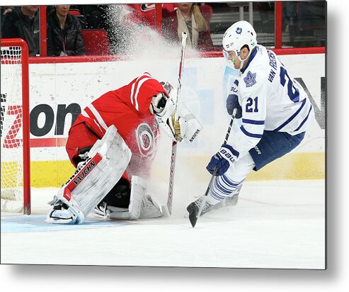 North Carolina Metal Print featuring the photograph Toronto Maple Leafs V Carolina by Gregg Forwerck