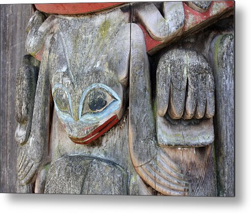 Art Metal Print featuring the photograph Totem Frog by Gerry Bates