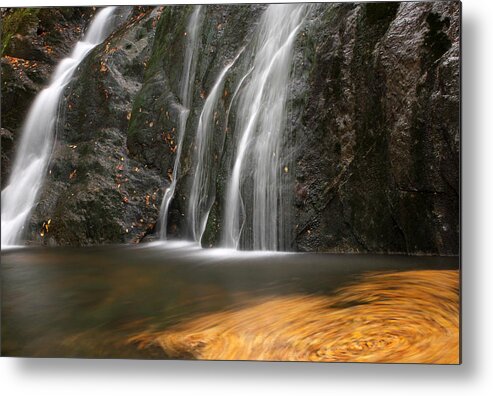 Waterfall Metal Print featuring the photograph Twirling Leaves at Moss Glen Waterfall by Juergen Roth