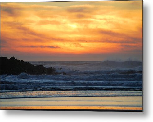 Sky Metal Print featuring the photograph Nature's Paintbrush by Michael Merry