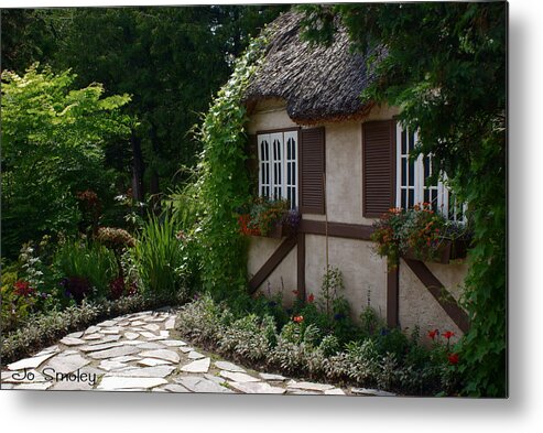English Cottage At Leo Mol Gardens Assiniboine Park Winnipeg Metal Print featuring the photograph English Cottage by Jo Smoley