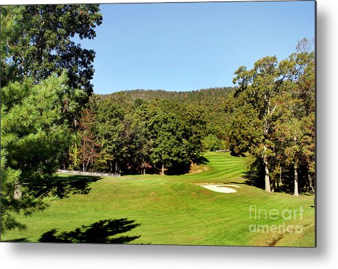 Scenic Tours Metal Print featuring the photograph Fall Golf by Skip Willits