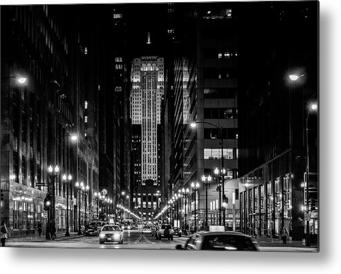 Chicago Board Of Trade Metal Print featuring the photograph Gotham by John Roach