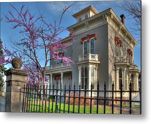  Metal Print featuring the photograph Kennard House by Mark Dahmke