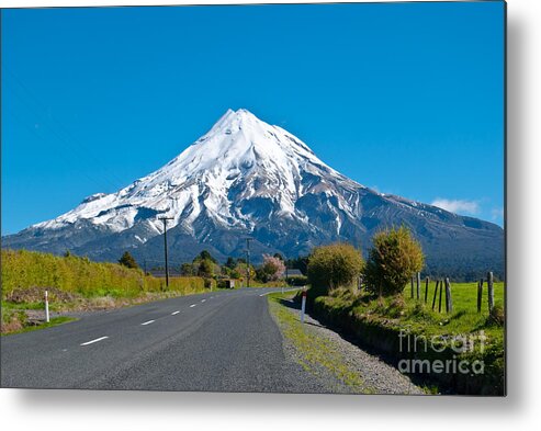 Egmont Metal Print featuring the photograph Mount Egmont Taranaki New Zealand by Yurix Sardinelly