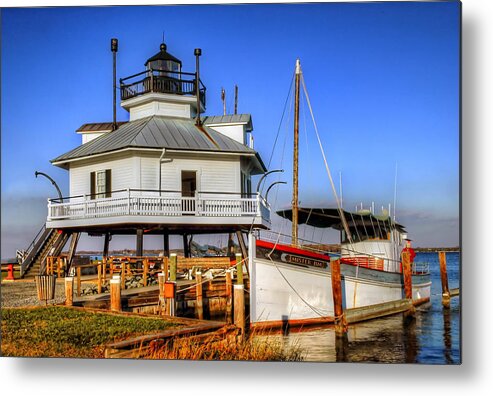 St Michaels Lighthouse Metal Print featuring the photograph St Michaels Lighthouse by Dave Mills