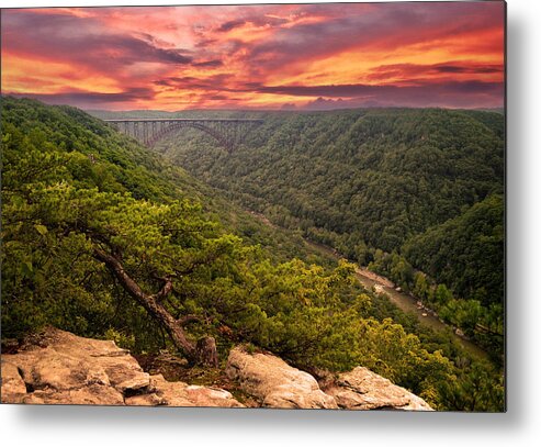  Metal Print featuring the photograph The Gorge by Lisa Lambert-Shank