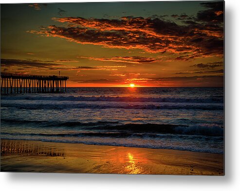 La Metal Print featuring the photograph West Coast Sunset by Raf Winterpacht