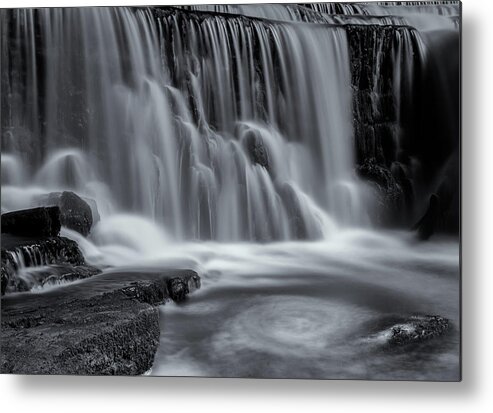 Monsal Dale Weir Metal Print featuring the photograph Monsal Dale Weir by Rob Davies