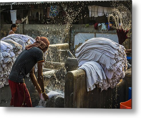 Water Metal Print featuring the photograph Patterns In Washing by Souvik Banerjee