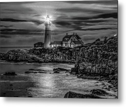 Lighthouse Metal Print featuring the photograph Portland Lighthouse 7363 by Donald Brown