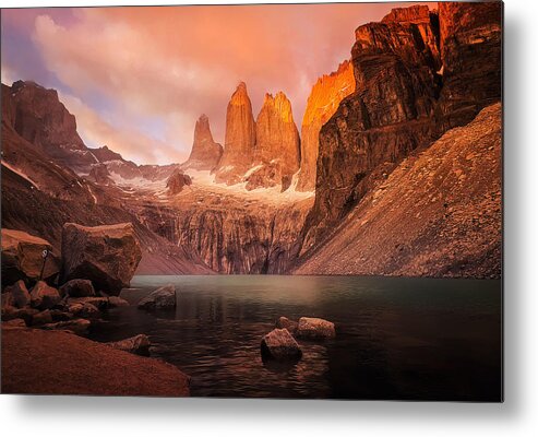  Metal Print featuring the photograph Sunrise In The Three Towers by Yun Gong