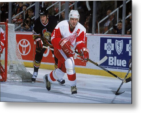 National Hockey League Metal Print featuring the photograph Nicklas Lidstrom #5 #1 by Tom Pidgeon