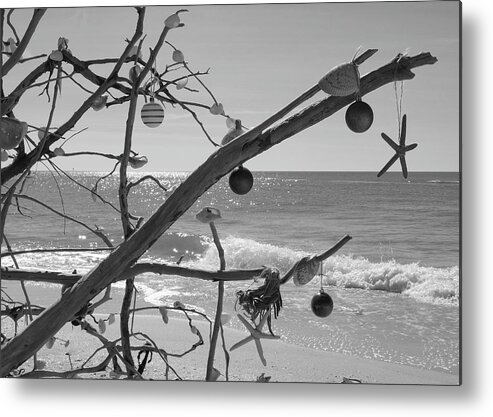 Christmas Metal Print featuring the photograph Christmas on the Beach by Robert Wilder Jr