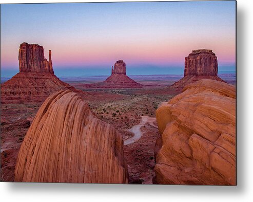 Monument Valley Metal Print featuring the photograph Monument Valley Evening by Darlene Bushue