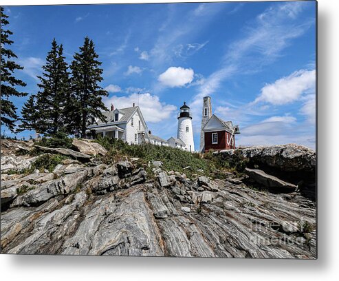Lighthouse Metal Print featuring the photograph Pemaquid Point Lighthouse Maine by Veronica Batterson
