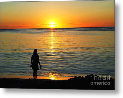 Sea Metal Print featuring the photograph Sunset and Silhouette by On da Raks