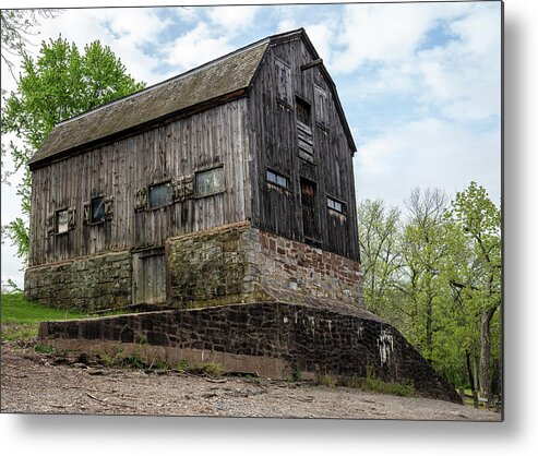 Scenic Metal Print featuring the photograph The Barn Boathouse at Weathersfield Cove by Kyle Lee