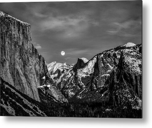 Landscape Metal Print featuring the photograph Yosemite Winter Moon by Romeo Victor