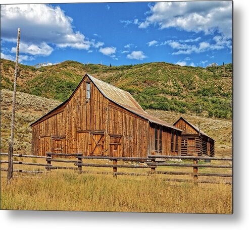 Barn Metal Print featuring the photograph Barn View by Ronald Lutz