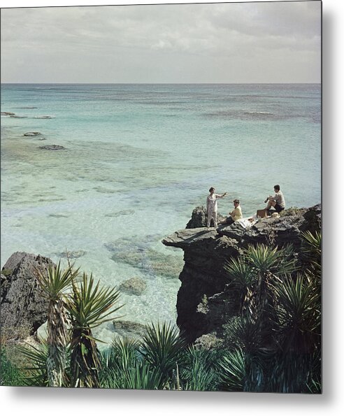 People Metal Print featuring the photograph A Nice Spot For Lunch by Slim Aarons