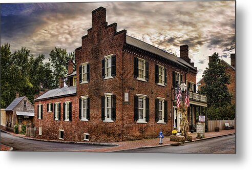Blair-moore House Metal Print featuring the photograph Dramatic by Heather Applegate