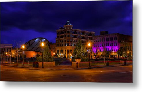 Wausau Metal Print featuring the photograph Wausau's 400 Block After Dark by Dale Kauzlaric