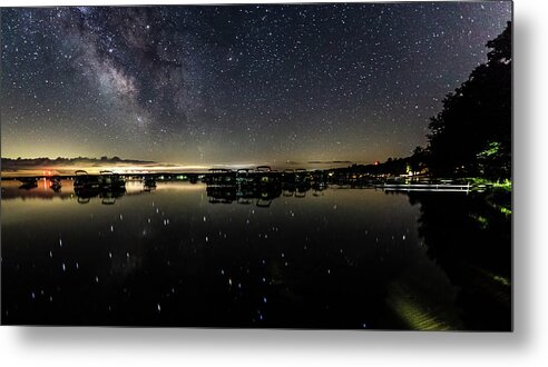 Star Reflections Metal Print featuring the photograph A little night reflection is always good before bed by Joe Holley