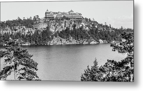 Hudson Valley Metal Print featuring the photograph Cliff House at Lake Minnewaska, 1900 by The Hudson Valley