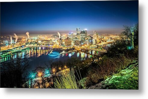 Sky Metal Print featuring the photograph Pittsburgh Pennsylvanie City Skyline Early Morning by Alex Grichenko