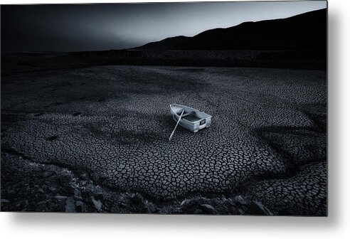 Bw Metal Print featuring the photograph Going Nowhere by Newzealand1