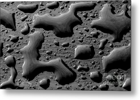 Rain Metal Print featuring the photograph Raindrops Painting by Leo Symon