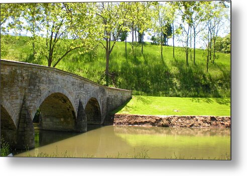 Wall Metal Print featuring the photograph the Washington wall #1 by Ruby Hargreaves