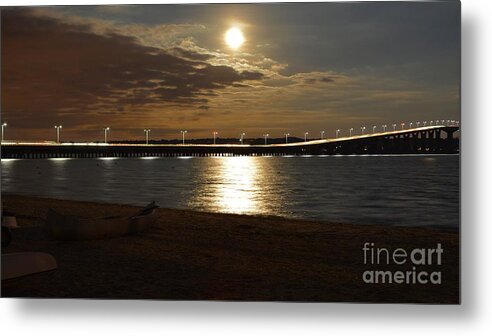 Full Moon Metal Print featuring the photograph Full Moon Rising by Tammie Miller